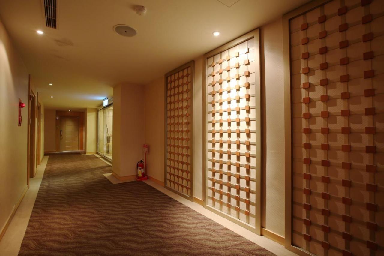 Jin Hua Hotel Luodong Bagian luar foto