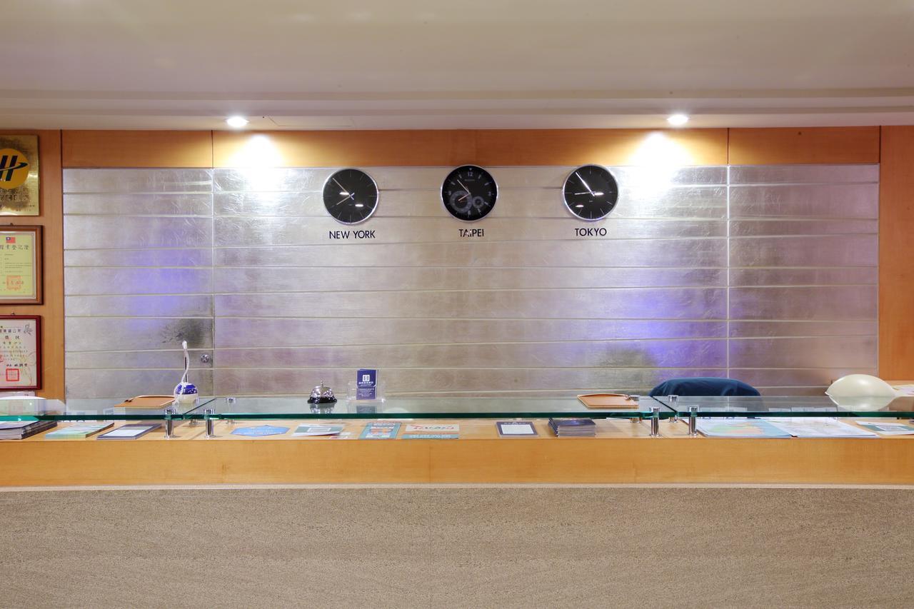 Jin Hua Hotel Luodong Bagian luar foto
